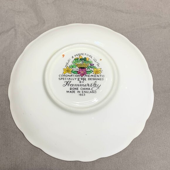 VTG 50s Hammersley Queen Elizabeth II 1953 Coronation Teacup & Saucer Bone China - Picture 5 of 13